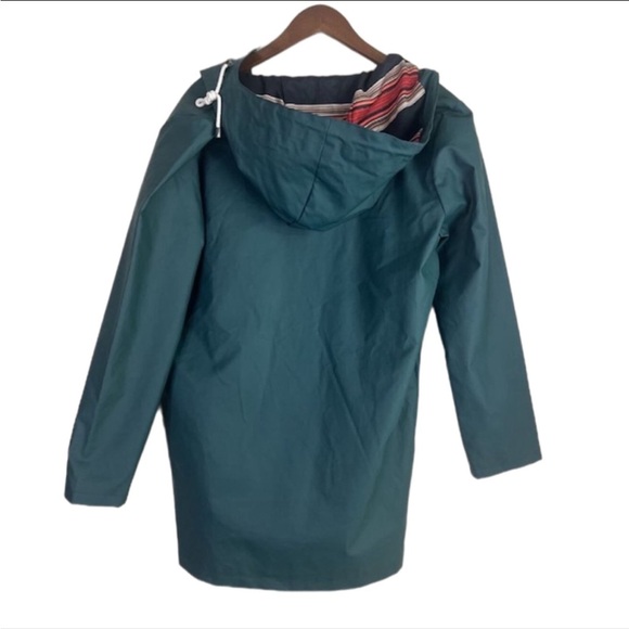 Like New Pendleton Women's
Olympic Acadia
Slicker Raincoat - Picture 5 of 12